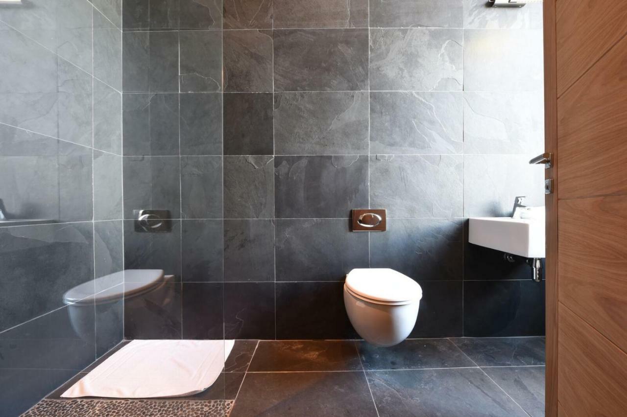 Slps 14 Hot Tub, Bar & Outdoor Terrace Apartman Manchester Kültér fotó